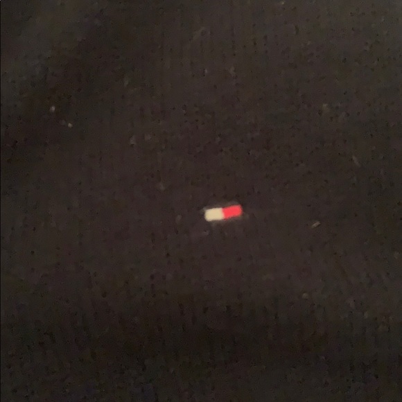 Tommy Hilfiger Sweater - Picture 2 of 4
